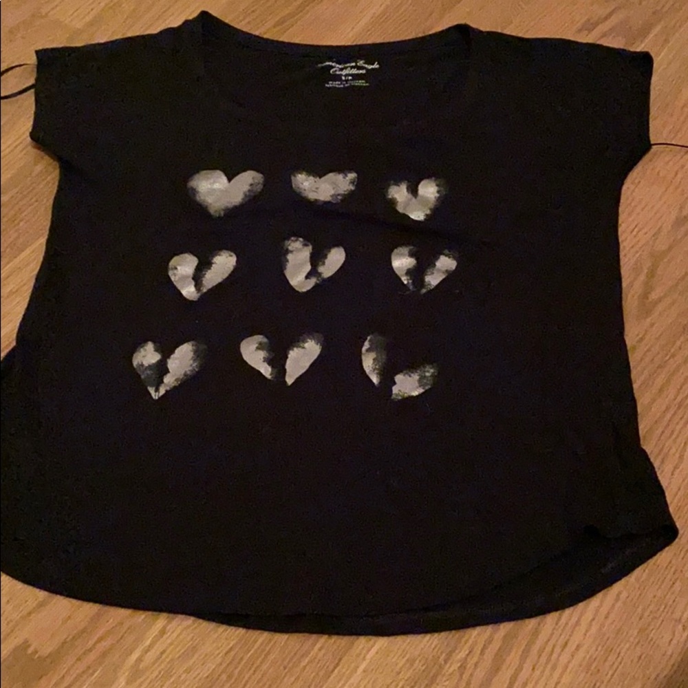 Black and grey broken heart t shirt